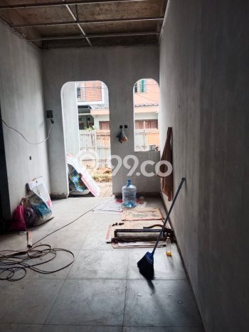 Jual Rumah Eksklusif 3 KT di Cipedak, Jakarta Selatan Jual Rumah Eksklusif 3 KT di Cipedak, Jakarta Selatan