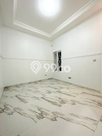 Dijual Rumah Premium dengan Fasilitas Sekitar Komplit di Duren Sawit, Jakarta Timur Dijual Rumah Premium dengan Fasilitas Sekitar Komplit di Duren Sawit, Jakarta Timur