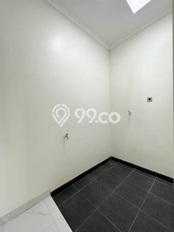 Jual Rumah Eksklusif 3 KT di Kalisari, Jakarta Timur Jual Rumah Eksklusif 3 KT di Kalisari, Jakarta Timur