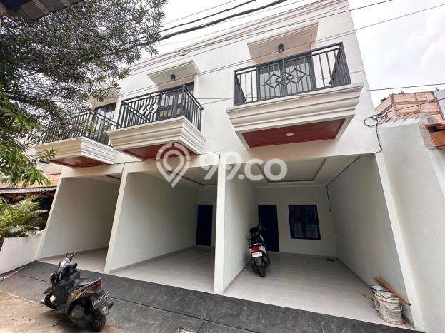 Jual Rumah Bagus Siap Huni LB 96m2 di Ciracas, Jakarta Timur Jual Rumah Bagus Siap Huni LB 96m2 di Ciracas, Jakarta Timur