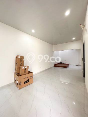 Rumah Elit Modern Siap Huni di Pondok Bambu Jakarta Timur Rumah Elit Modern Siap Huni di Pondok Bambu Jakarta Timur