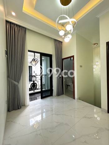 Jual Rumah Eksklusif 3 KT di Kalisari, Jakarta Timur Jual Rumah Eksklusif 3 KT di Kalisari, Jakarta Timur