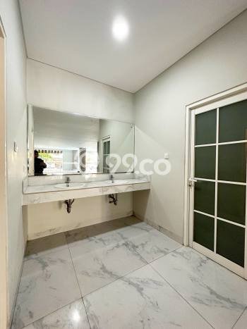 Dijual! Kantor di Cipinang Jakarta Timur LT 460m2 / LB 1200m2 Kawasan Strategis Dijual! Kantor di Cipinang Jakarta Timur LT 460m2 / LB 1200m2 Kawasan Strategis