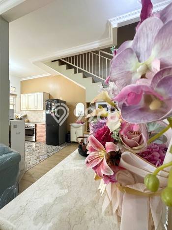 Jual Rumah Mewah Elegan Dengan View Eksklusif di Pondok Kelapa, Jakarta Timur Jual Rumah Mewah Elegan Dengan View Eksklusif di Pondok Kelapa, Jakarta Timur
