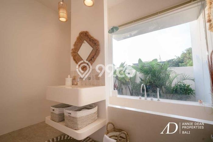 Investasi Potensial! Vila di , Ukuran 200m2m², Dekat Mudah Fasilitas Umum Investasi Potensial! Vila di , Ukuran 200m2m², Dekat Mudah Fasilitas Umum