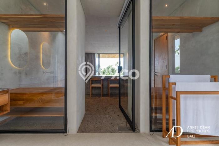 Vila Kawasan , Dimensi 380m2m², Ideal untuk hunian Anda Vila Kawasan , Dimensi 380m2m², Ideal untuk hunian Anda