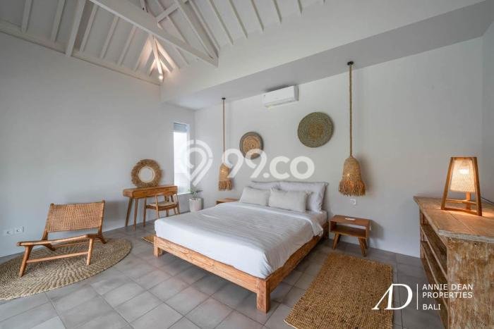 Vila di , Area 548m2m², Area Strategis Vila di , Area 548m2m², Area Strategis