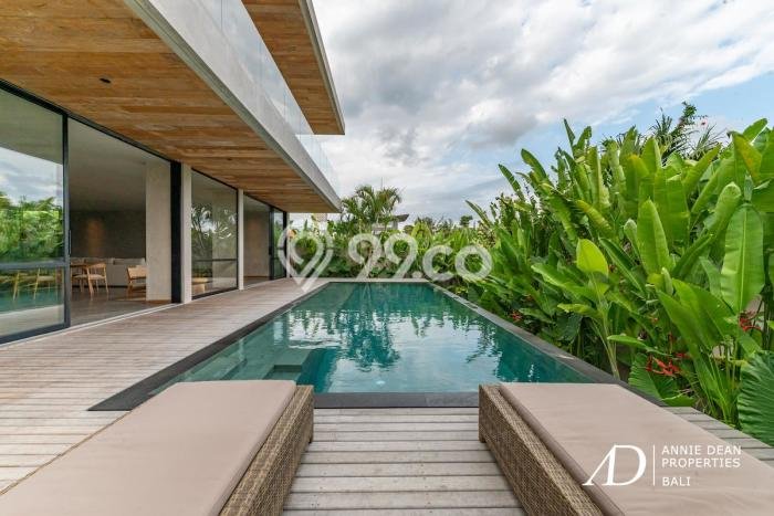 Vila Kawasan , Dimensi 380m2m², Ideal untuk hunian Anda Vila Kawasan , Dimensi 380m2m², Ideal untuk hunian Anda
