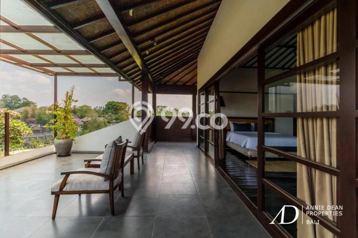 Vila Berkembang di , Area 1200m2m², Area Nyaman untuk keluarga Vila Berkembang di , Area 1200m2m², Area Nyaman untuk keluarga