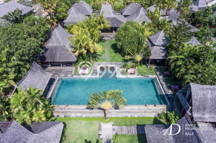 AREA TERSIBUK! Hotel di , Luas 800m2m², Kawasan Komersial AREA TERSIBUK! Hotel di , Luas 800m2m², Kawasan Komersial