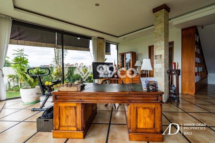 Vila Premium Kawasan , Ukuran 2200m2m², Lokasi Premium dengan akses bagus Vila Premium Kawasan , Ukuran 2200m2m², Lokasi Premium dengan akses bagus