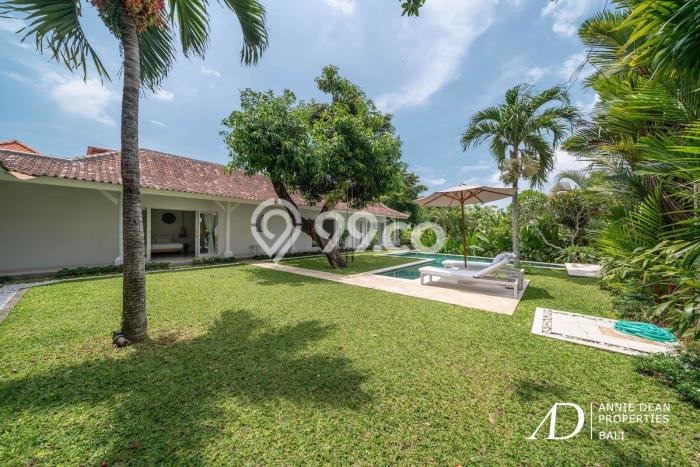 Vila di , Area 548m2m², Area Strategis Vila di , Area 548m2m², Area Strategis