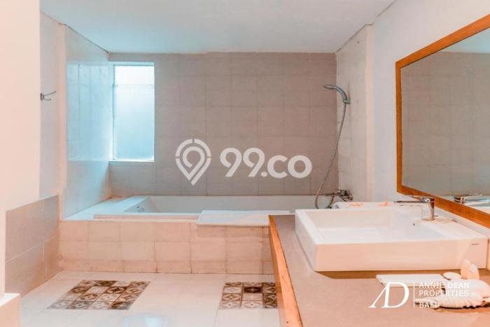Hotel di , Luas 1100m2m², Area Komersial, Jalan Utama Hotel di , Luas 1100m2m², Area Komersial, Jalan Utama