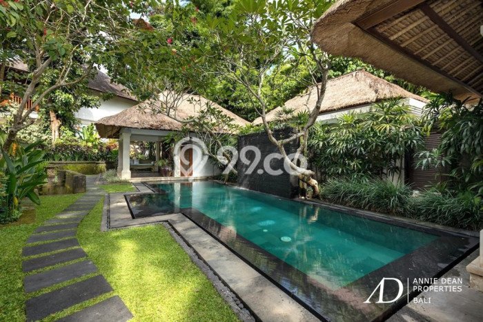 Vila di , Luas 8515m2m², Akses ke Pusat Kota Vila di , Luas 8515m2m², Akses ke Pusat Kota