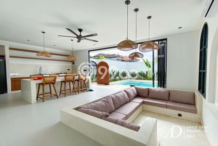 FOR SALE! Vila Kawasan , Area 150m2m², Posisi Strategis FOR SALE! Vila Kawasan , Area 150m2m², Posisi Strategis