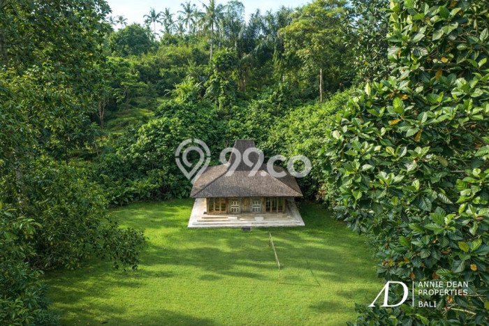 Vila di , Luas 8515m2m², Akses ke Pusat Kota Vila di , Luas 8515m2m², Akses ke Pusat Kota