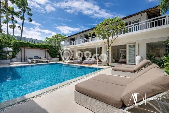 INVESTASI POTENSIAL! Vila Kawasan , Luas 1015m2m², Kawasan Berkembang INVESTASI POTENSIAL! Vila Kawasan , Luas 1015m2m², Kawasan Berkembang