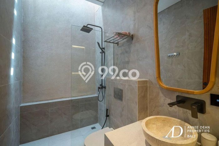 HARGA TERBAIK! Vila di , Area 220m2m², Lokasi Strategis HARGA TERBAIK! Vila di , Area 220m2m², Lokasi Strategis