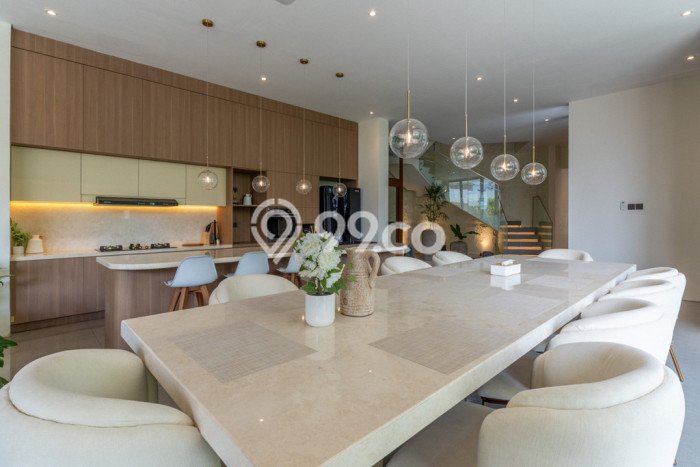 AREA PREMIUM! Vila Kawasan Kuta, Ukuran 352m2m², Akses ke fasilitas umum AREA PREMIUM! Vila Kawasan Kuta, Ukuran 352m2m², Akses ke fasilitas umum