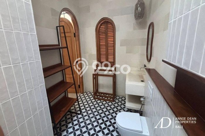 Vila Potensial di , Dimensi 250m2m², Dekat ke beragam keperluan Vila Potensial di , Dimensi 250m2m², Dekat ke beragam keperluan