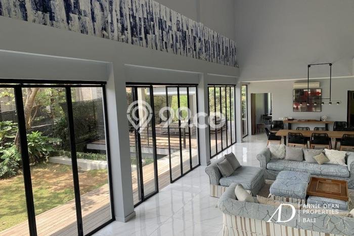 Vila Terawat Kawasan Canggu, Ukuran 2750m2m², Lingkungan Tenang dan aman Vila Terawat Kawasan Canggu, Ukuran 2750m2m², Lingkungan Tenang dan aman