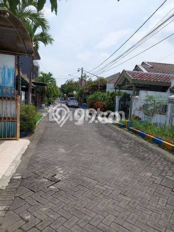 Dijual Cepat Rumah Bagus Siap Huni LB 150m2 di Rungkut, Surabaya Dijual Cepat Rumah Bagus Siap Huni LB 150m2 di Rungkut, Surabaya