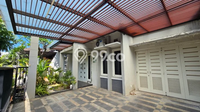 Disewakan! Rumah 3 Kamar Tidur &
2 Kamar Mandi di Pondok Tjandra, Sidoarjo Disewakan! Rumah 3 Kamar Tidur &
2 Kamar Mandi di Pondok Tjandra, Sidoarjo