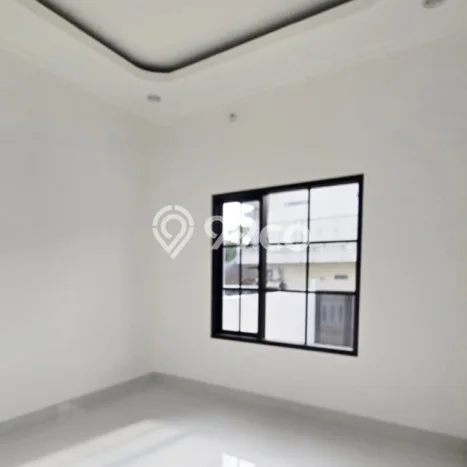 Rumah Strategis Modern Lb 85m2 di Duren Sawit, Jakarta Timur Rumah Strategis Modern Lb 85m2 di Duren Sawit, Jakarta Timur