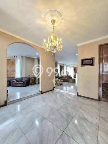 Rumah Luxury Modern Siap Huni di Pondok Indah Jakarta Selatan Rumah Luxury Modern Siap Huni di Pondok Indah Jakarta Selatan