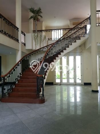 Hunian Eksklusif Dijual LT 2636m2 di Menteng, Jakarta Pusat Hunian Eksklusif Dijual LT 2636m2 di Menteng, Jakarta Pusat