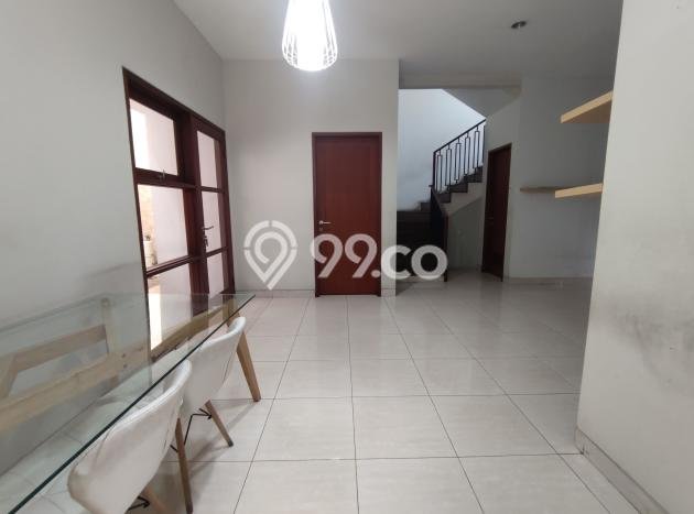 BEST INVESTMENT! Rumah area Pasar Minggu, LT 107m² Bangunan 135m² BEST INVESTMENT! Rumah area Pasar Minggu, LT 107m² Bangunan 135m²