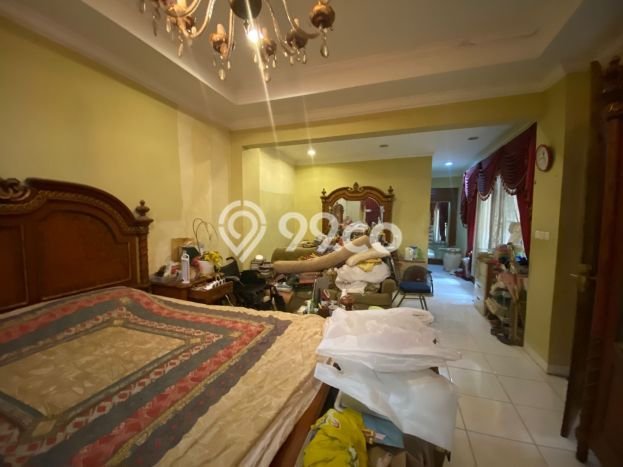 Dijual Hunian Mewah dengan Fasilitas Sekitar Lengkap di Menteng, Jakarta Pusat Dijual Hunian Mewah dengan Fasilitas Sekitar Lengkap di Menteng, Jakarta Pusat