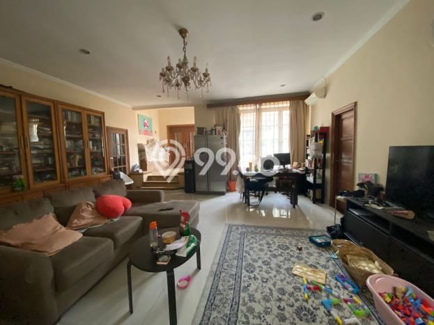 Dijual Hunian Mewah dengan Fasilitas Sekitar Lengkap di Menteng, Jakarta Pusat Dijual Hunian Mewah dengan Fasilitas Sekitar Lengkap di Menteng, Jakarta Pusat