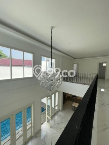 Hot Offer Hunian Mewah Ideal dan Luas di Menteng, Jakarta Pusat Hot Offer Hunian Mewah Ideal dan Luas di Menteng, Jakarta Pusat
