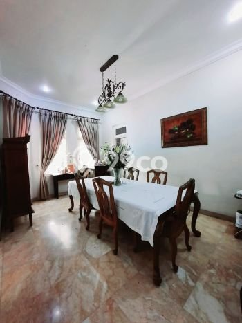 KESEMPATAN EMAS! Rumah area Kemang, Jakarta Selatan, LT 740m² Bangunan 340m² KESEMPATAN EMAS! Rumah area Kemang, Jakarta Selatan, LT 740m² Bangunan 340m²