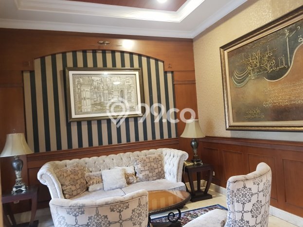 Hunian Mewah LB 500m2 Siap Pakai Desain Elegan di Jati Padang, Jakarta Selatan Hunian Mewah LB 500m2 Siap Pakai Desain Elegan di Jati Padang, Jakarta Selatan