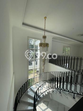 Hot Offer Hunian Mewah Ideal dan Luas di Menteng, Jakarta Pusat Hot Offer Hunian Mewah Ideal dan Luas di Menteng, Jakarta Pusat