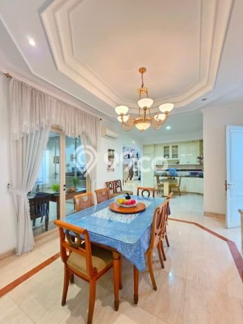 Rumah Elit Modern Siap Huni di Pondok Indah Jakarta Selatan Rumah Elit Modern Siap Huni di Pondok Indah Jakarta Selatan