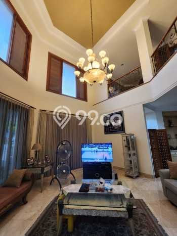 Hunian Elit LB 700m2 Siap Huni Desain Elegan di Pondok Indah, Jakarta Selatan Hunian Elit LB 700m2 Siap Huni Desain Elegan di Pondok Indah, Jakarta Selatan