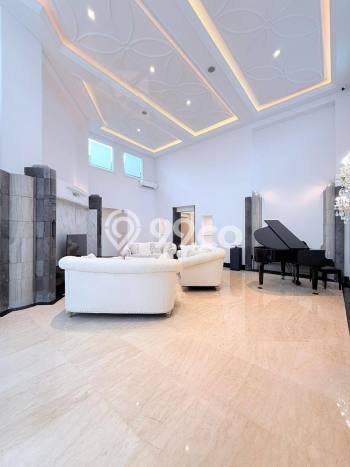 Dijual Rumah Premium dengan Fasilitas Sekitar Komplit di Menteng, Jakarta Pusat Dijual Rumah Premium dengan Fasilitas Sekitar Komplit di Menteng, Jakarta Pusat