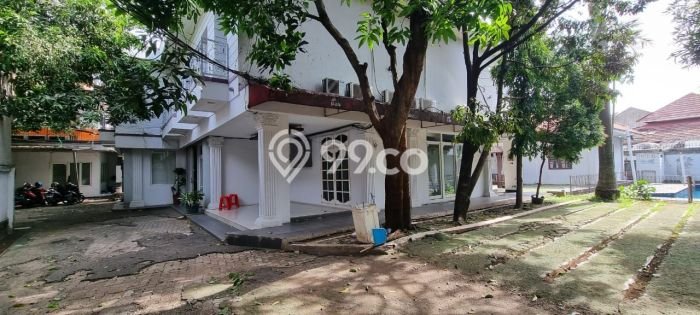 Unit Komersial Dijual di Lebak Bulus Jakarta Selatan 1150m2 Unit Komersial Dijual di Lebak Bulus Jakarta Selatan 1150m2