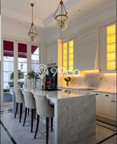 For Sale Rumah Mewah Exclusive di Menteng, Jakarta Pusat For Sale Rumah Mewah Exclusive di Menteng, Jakarta Pusat