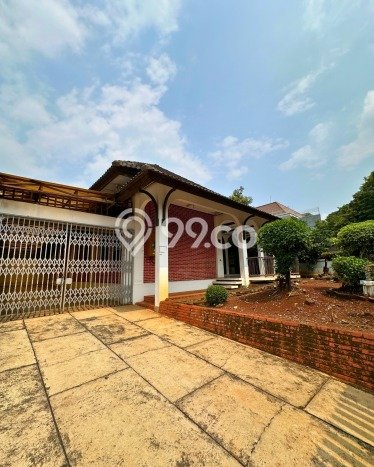 Best Deal Hunian Premium Ideal dan Luas di Menteng, Jakarta Pusat Best Deal Hunian Premium Ideal dan Luas di Menteng, Jakarta Pusat