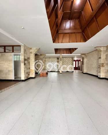 Komersial Dijual di Prime Area Jakarta Selatan Luas 1000m2 Komersial Dijual di Prime Area Jakarta Selatan Luas 1000m2