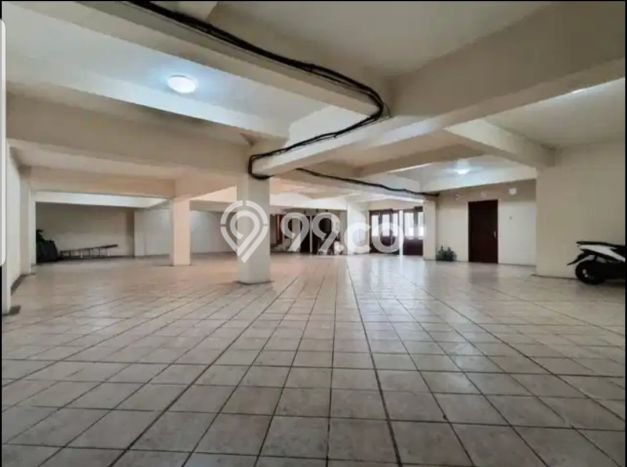 Rumah Elit Modern Tanpa Renovasi di Pondok Indah Jakarta Selatan Rumah Elit Modern Tanpa Renovasi di Pondok Indah Jakarta Selatan