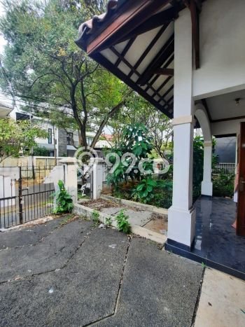 Rumah Mewah LB 240m2 Siap Huni Desain Elegan di Pondok Indah, Jakarta Selatan Rumah Mewah LB 240m2 Siap Huni Desain Elegan di Pondok Indah, Jakarta Selatan