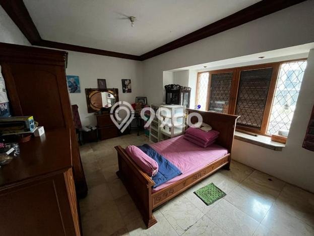 Rumah kawasan Kebayoran Lama, Jakarta Selatan, Luas 483m² LB 355m² Rumah kawasan Kebayoran Lama, Jakarta Selatan, Luas 483m² LB 355m²