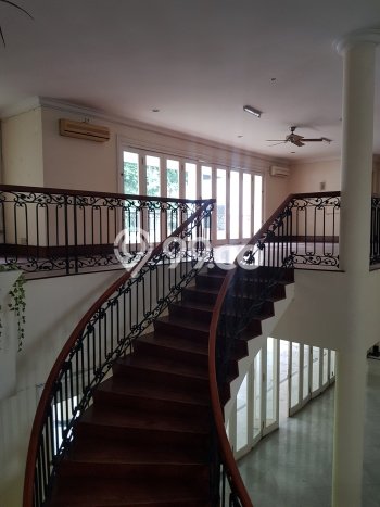 Hunian Eksklusif Dijual LT 2636m2 di Menteng, Jakarta Pusat Hunian Eksklusif Dijual LT 2636m2 di Menteng, Jakarta Pusat