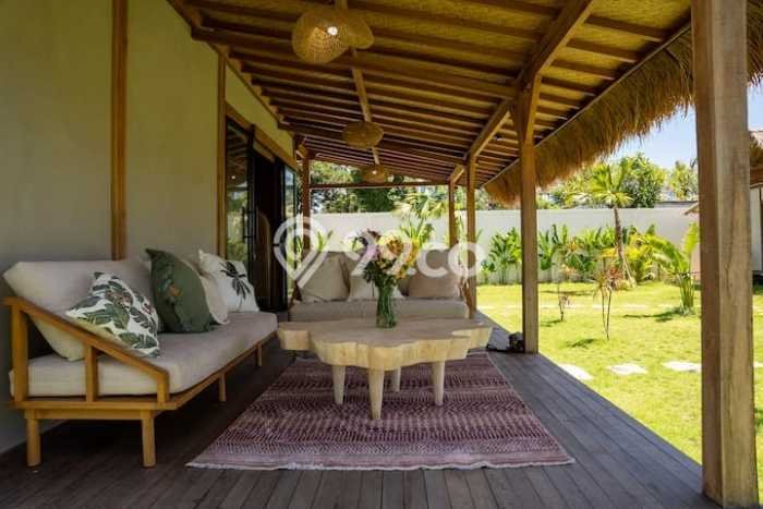 FOR SALE! Vila Kawasan , Area 1234m2m², Posisi Premium FOR SALE! Vila Kawasan , Area 1234m2m², Posisi Premium