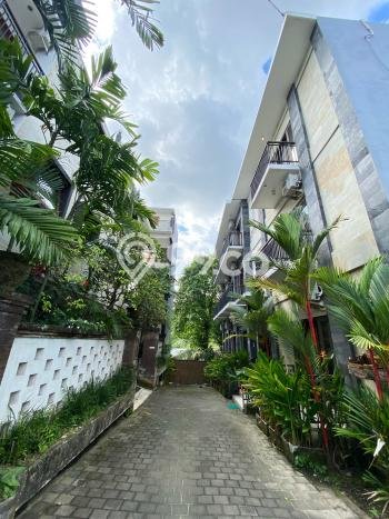 Unit Kost Dijual di Pererenan dengan 27 Kamar Area Strategis Unit Kost Dijual di Pererenan dengan 27 Kamar Area Strategis